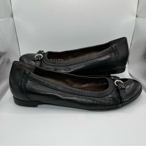AGL Attilio Giusti Leombruni Monika Black Leather Patent Cap Toe Flats Italy 37